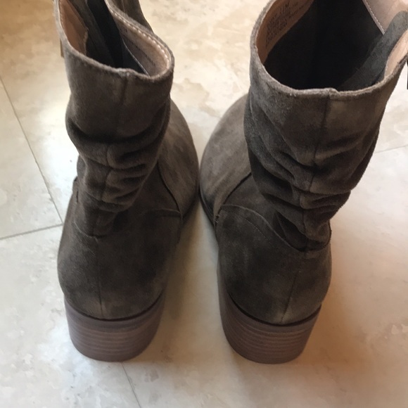 LUCCA LANE Donny Bootie - Picture 10 of 16